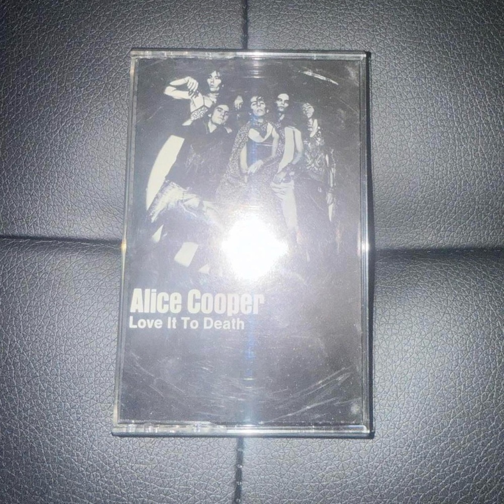 Alice Cooper “Love It To Death” 1971 Cassette